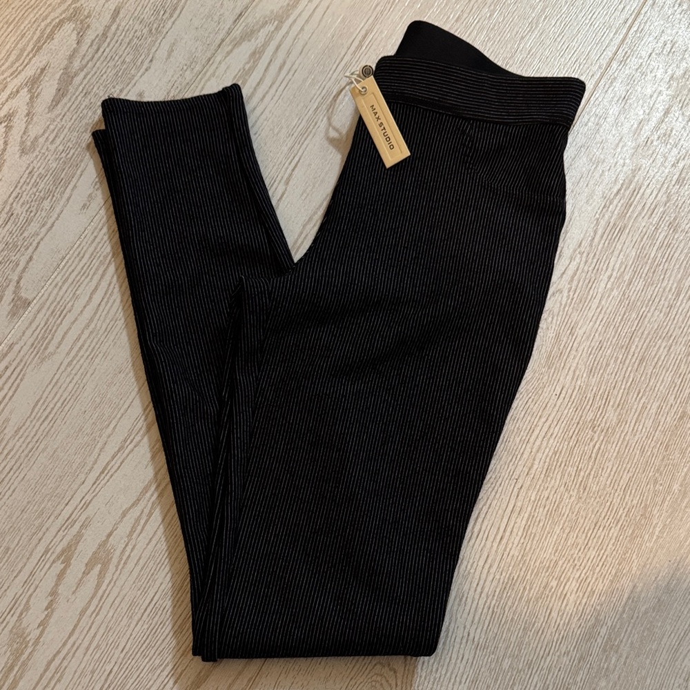 Max Studio Legging Pants